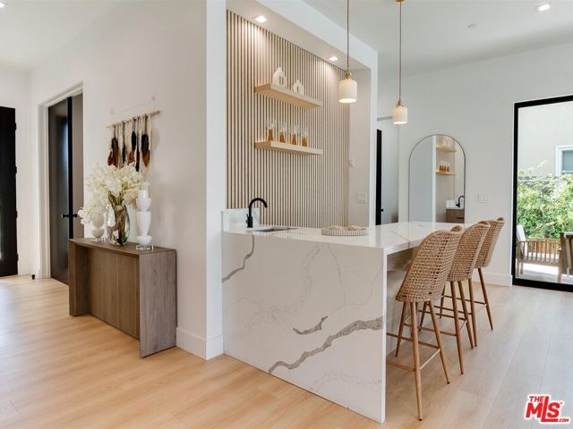 5929 Hesperia Avenue, Encino (los Angeles), CA 91316