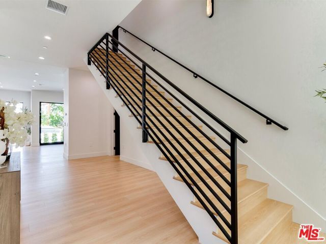 5929 Hesperia Avenue, Encino (los Angeles), CA 91316