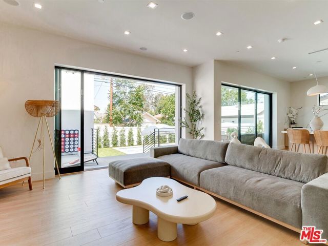 5929 Hesperia Avenue, Encino (los Angeles), CA 91316