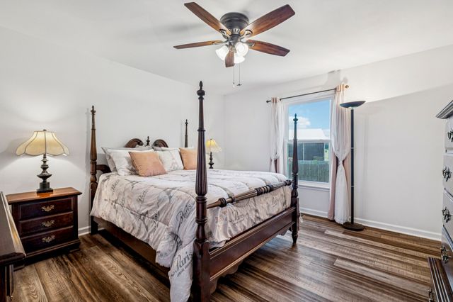 104 Jefferson Ct, White House, TN 37188