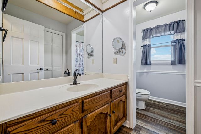 104 Jefferson Ct, White House, TN 37188