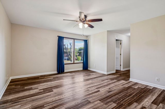 104 Jefferson Ct, White House, TN 37188