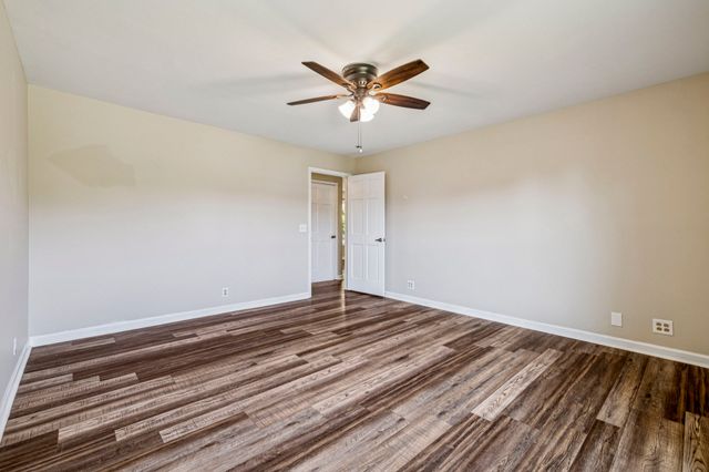 104 Jefferson Ct, White House, TN 37188
