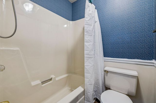 104 Jefferson Ct, White House, TN 37188