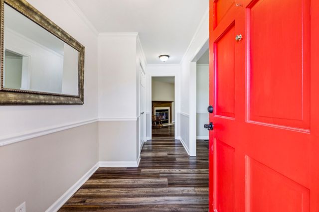 104 Jefferson Ct, White House, TN 37188