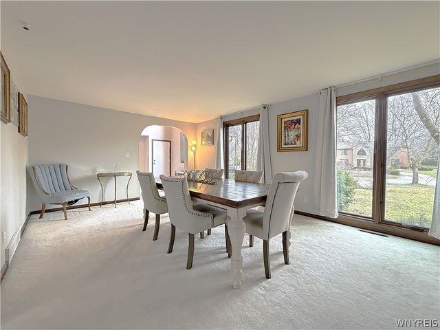 393 Dan Troy Drive, Amherst, NY 14221