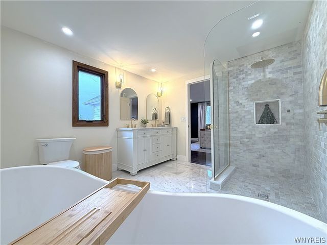 393 Dan Troy Drive, Amherst, NY 14221