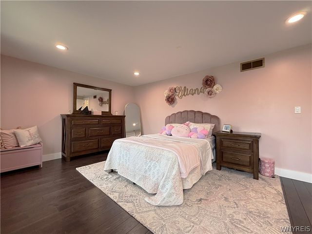 393 Dan Troy Drive, Amherst, NY 14221