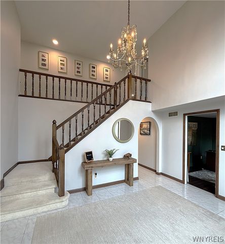 393 Dan Troy Drive, Amherst, NY 14221