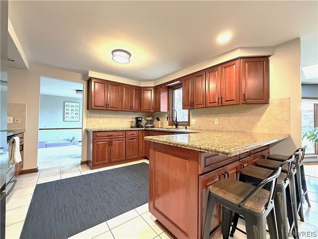 393 Dan Troy Drive, Amherst, NY 14221