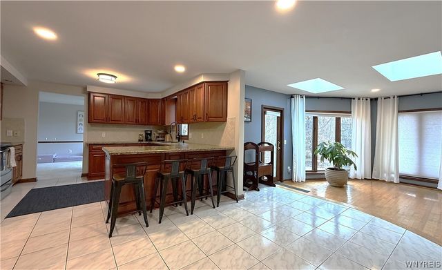 393 Dan Troy Drive, Amherst, NY 14221