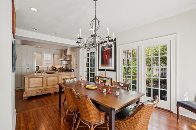 16 Water Street, Charleston, SC 29401