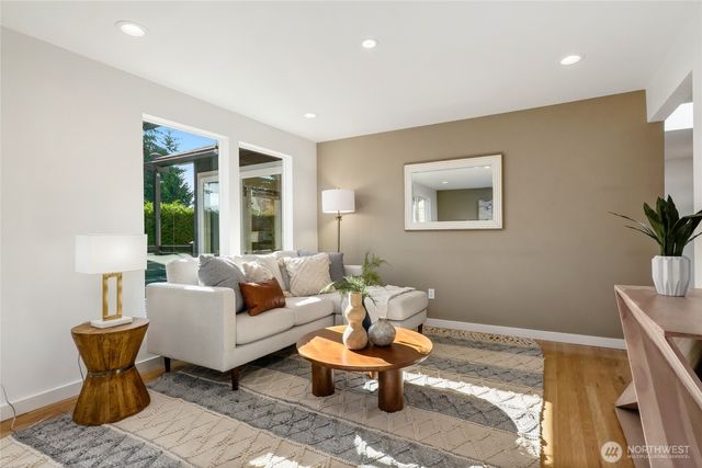 11410 SE 79th Street, Newcastle, WA 98056