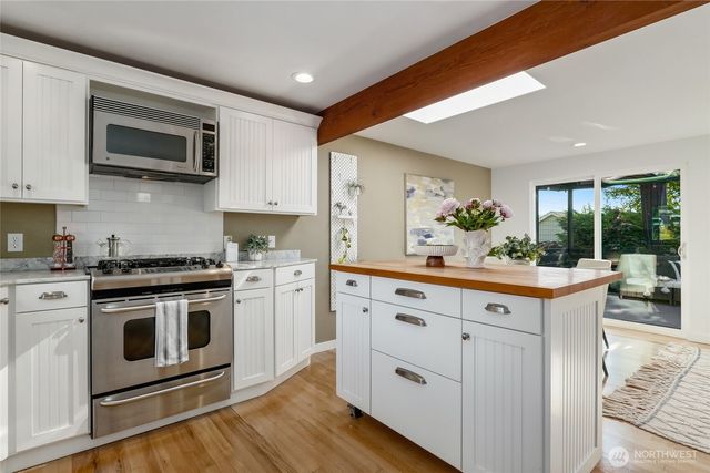 11410 SE 79th Street, Newcastle, WA 98056