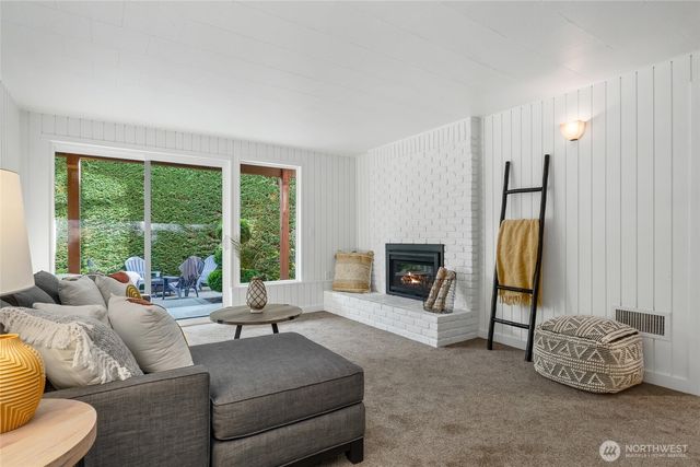 11410 SE 79th Street, Newcastle, WA 98056