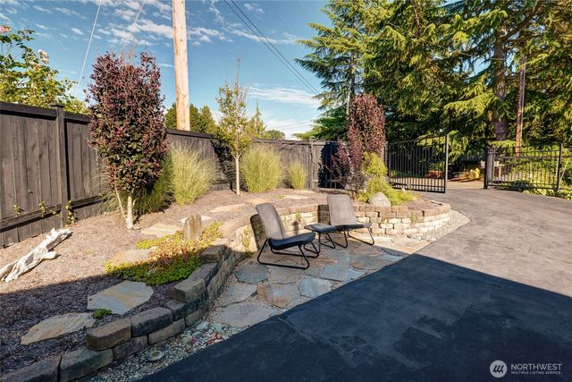 11410 SE 79th Street, Newcastle, WA 98056