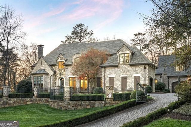 4076 Glen Devon Drive NW, Atlanta, GA 30327