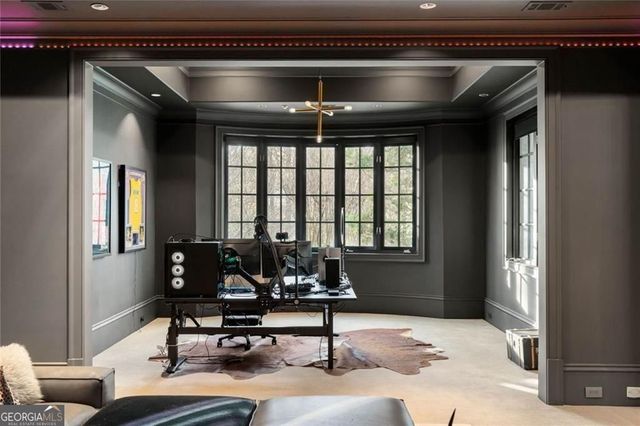 4076 Glen Devon Drive NW, Atlanta, GA 30327