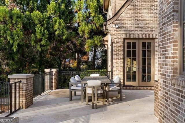 4076 Glen Devon Drive NW, Atlanta, GA 30327