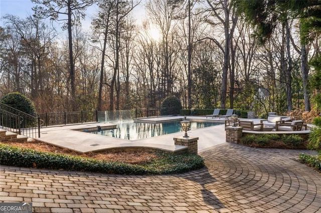 4076 Glen Devon Drive NW, Atlanta, GA 30327