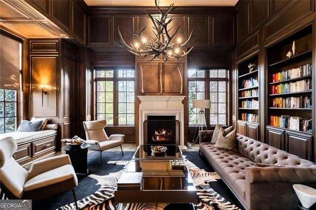 4076 Glen Devon Drive NW, Atlanta, GA 30327