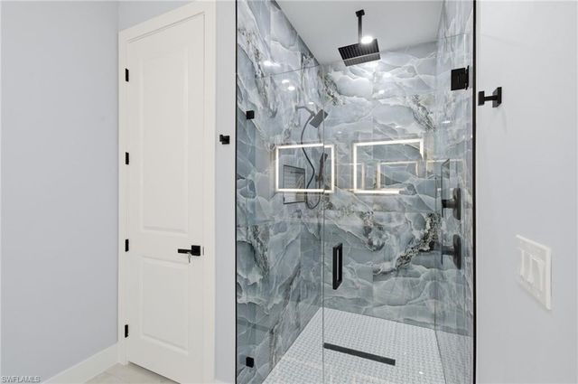 2902 21st ST W, Lehigh Acres, FL 33971