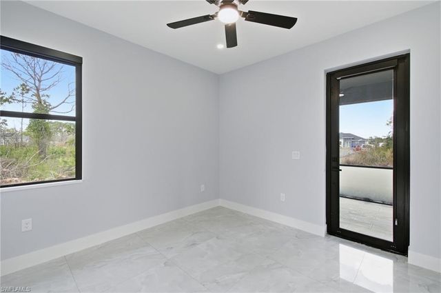 2902 21st ST W, Lehigh Acres, FL 33971