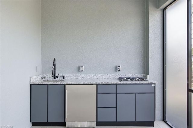 2902 21st ST W, Lehigh Acres, FL 33971