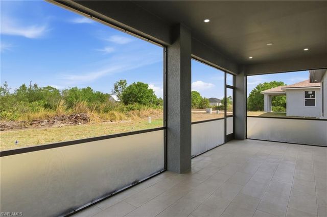 2902 21st ST W, Lehigh Acres, FL 33971