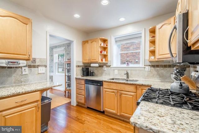 1408 20TH ST S, Arlington, VA 22202