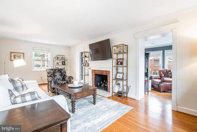 1408 20TH ST S, Arlington, VA 22202