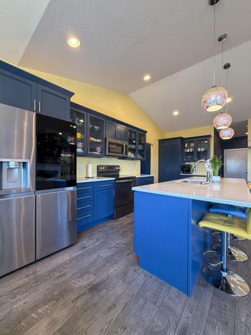 4828 Ironwood Drive, Cedar Falls, IA 50613