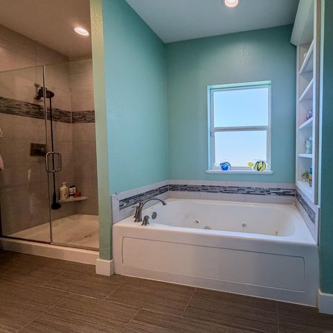 4828 Ironwood Drive, Cedar Falls, IA 50613