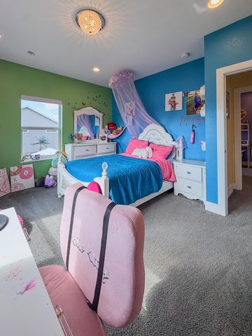 4828 Ironwood Drive, Cedar Falls, IA 50613
