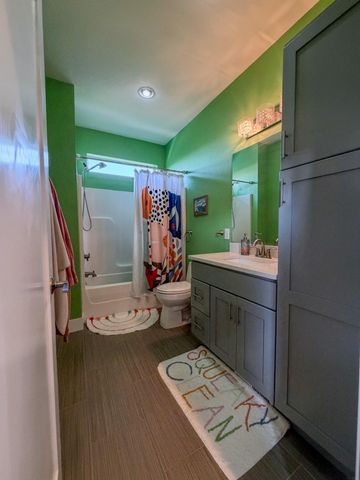 4828 Ironwood Drive, Cedar Falls, IA 50613