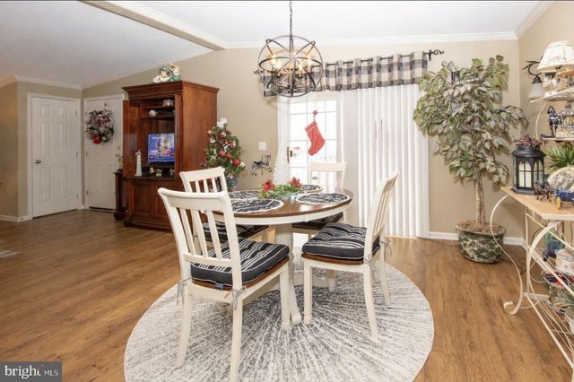 66 RANDOM RD, Douglassville, PA 19518