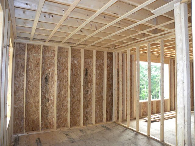 321 Karatzas Avenue Lot 17, Manchester, NH 03104