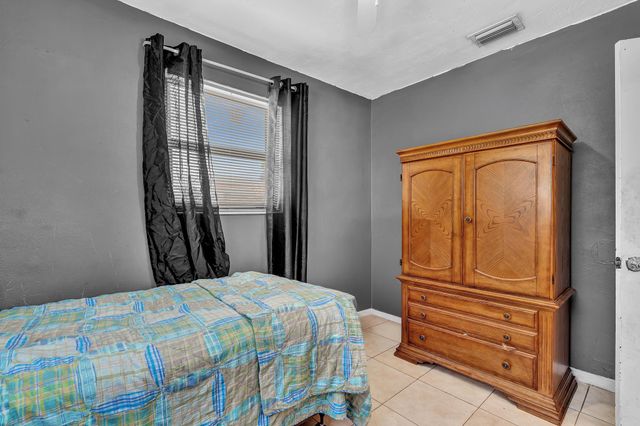 2131 Acapulco Drive, Miramar, FL 33023