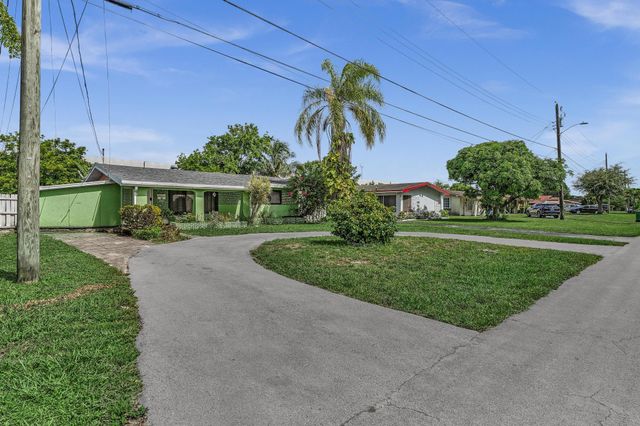 2131 Acapulco Drive, Miramar, FL 33023