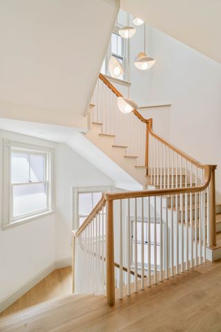177 Hancock St, Cambridge, MA 02139