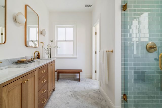 177 Hancock St, Cambridge, MA 02139