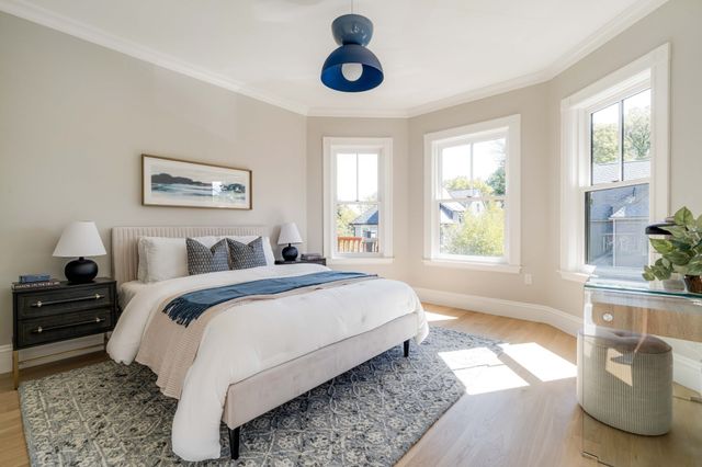 177 Hancock St, Cambridge, MA 02139