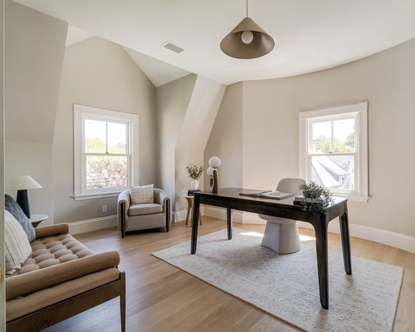 177 Hancock St, Cambridge, MA 02139