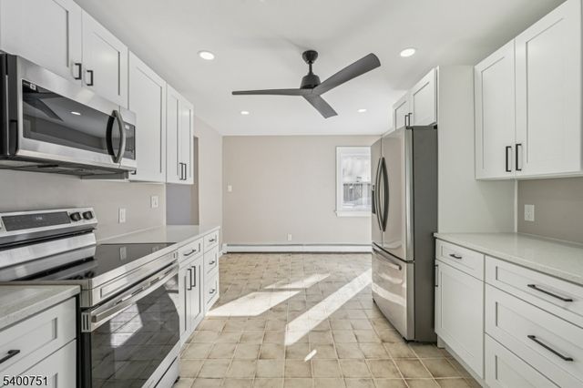 11 Cedar St, Sussex Boro, NJ 07461