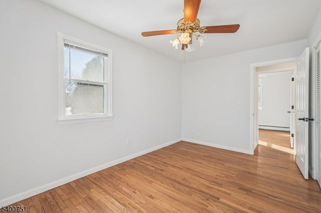 11 Cedar St, Sussex Boro, NJ 07461