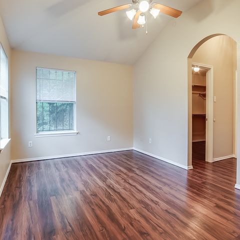 5029 Cottey Street, Fort Worth, TX 76105