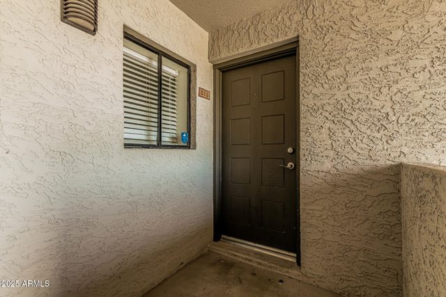 6480 N 82ND Street 2213, Scottsdale, AZ 85250