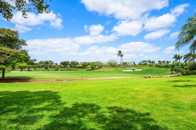10111 Quail Covey Road Hibiscus N, Boynton Beach, FL 33436