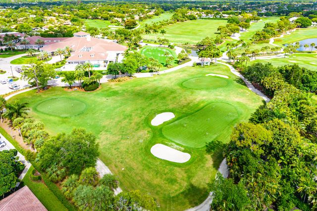 10111 Quail Covey Road Hibiscus N, Boynton Beach, FL 33436