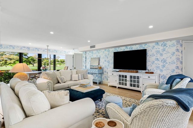 10111 Quail Covey Road Hibiscus N, Boynton Beach, FL 33436